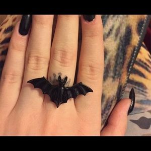 Adjustable Bat Ring